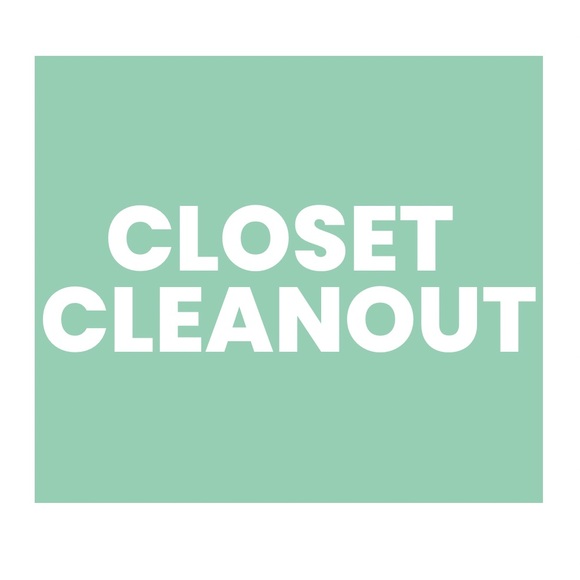 CLOSET CLEANOUT! - Picture 3 of 4